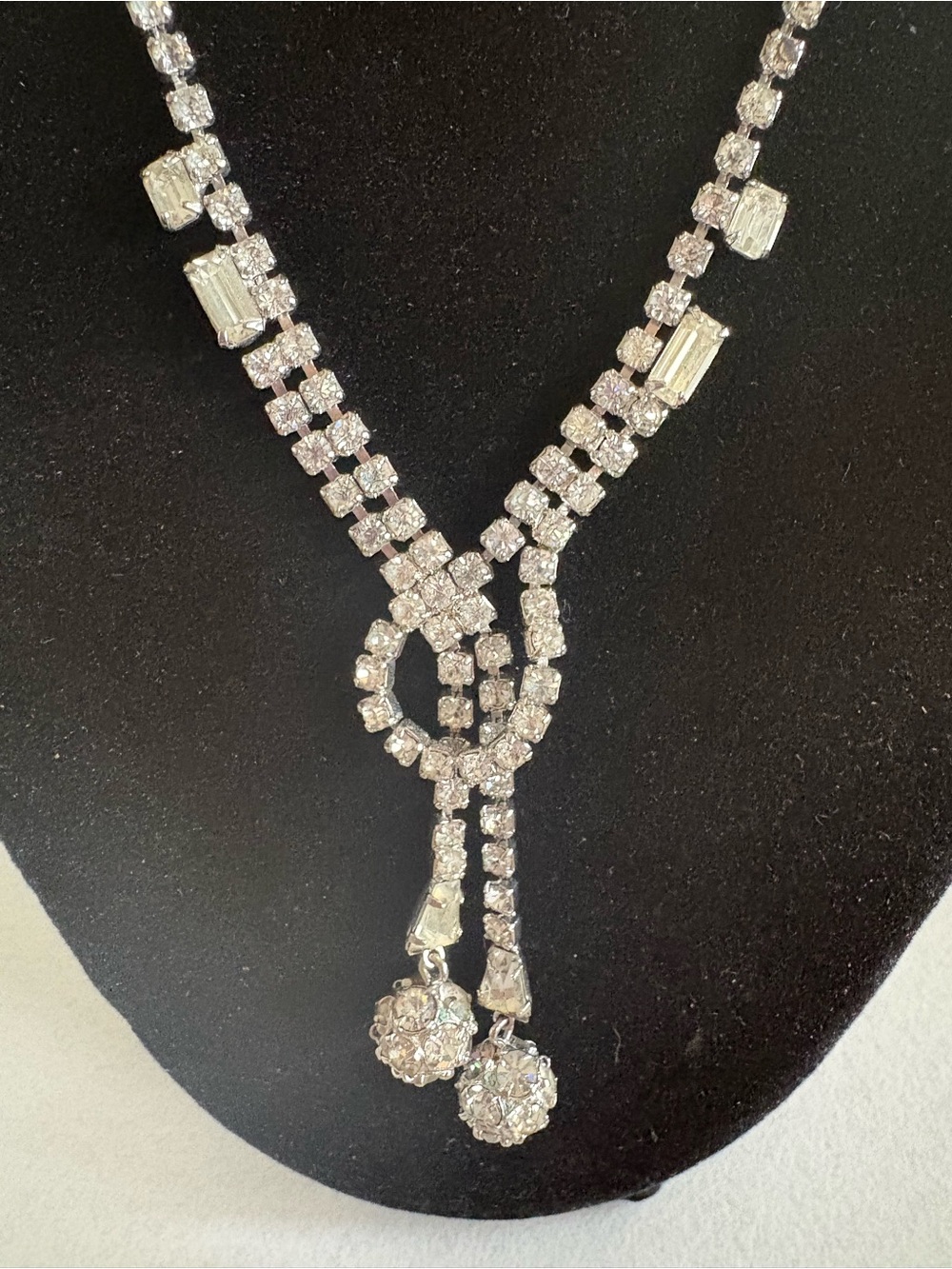 Vintage 1950’s Rhinestone Necklace